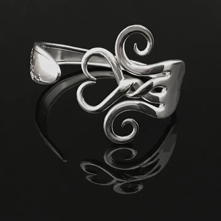 Twisted Heart Fork Bracelet